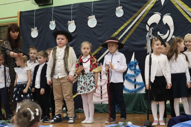 b_1024_768_0_00_images_2023_2024_WYDARZENIA_Koncert_koled_412983561_824603762800907_116700401847122821_n